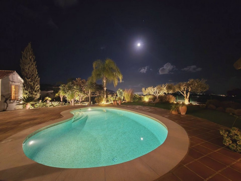 Vila LUX, Marbella, piscina exterioara, gradina, vedere panoramica mare-munte