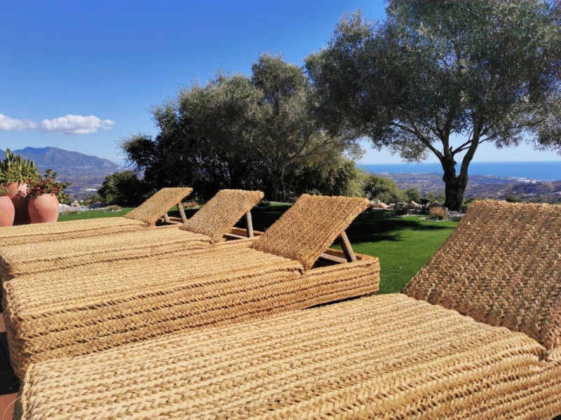 Vila LUX, Marbella, piscina exterioara, gradina, vedere panoramica mare-munte