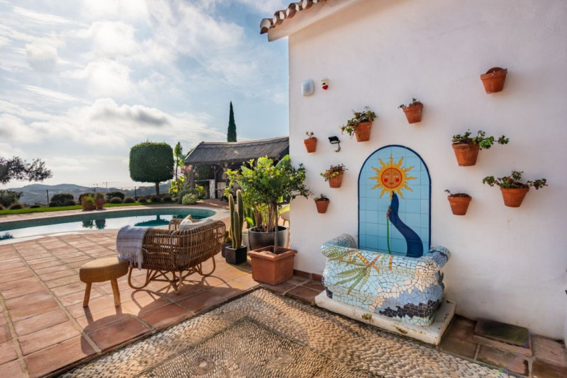 Vila LUX, Marbella, piscina exterioara, gradina, vedere panoramica mare-munte