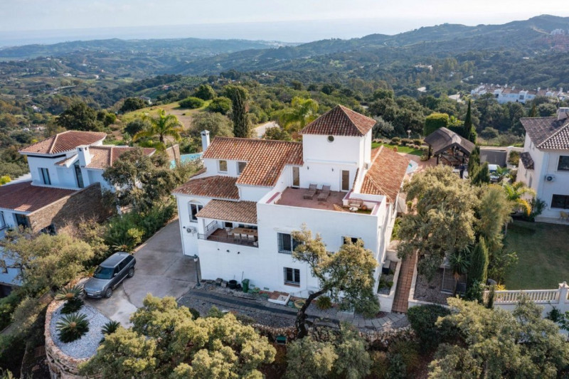 Vila LUX, Marbella, piscina exterioara, gradina, vedere panoramica mare-munte