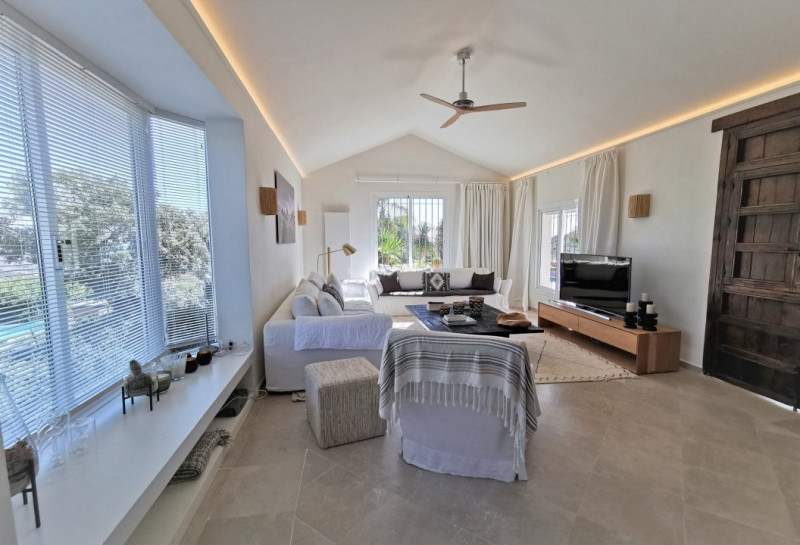 Vila LUX, Marbella, piscina exterioara, gradina, vedere panoramica mare-munte