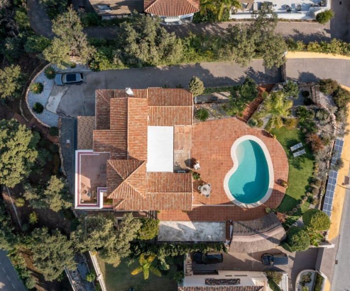Vila LUX, Marbella, piscina exterioara, gradina, vedere panoramica mare-munte