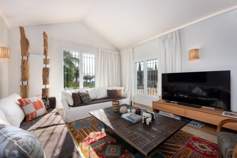 Vila LUX, Marbella, piscina exterioara, gradina, vedere panoramica mare-munte